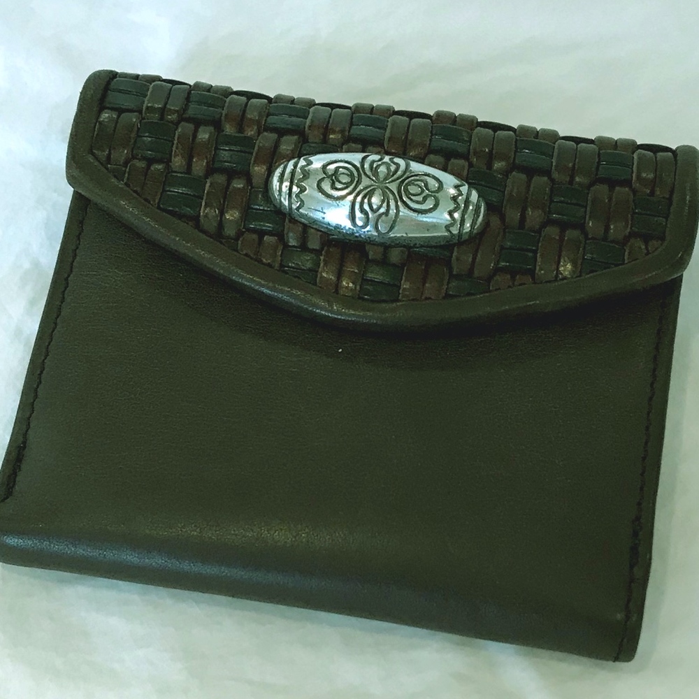 Brighton Wallet‎